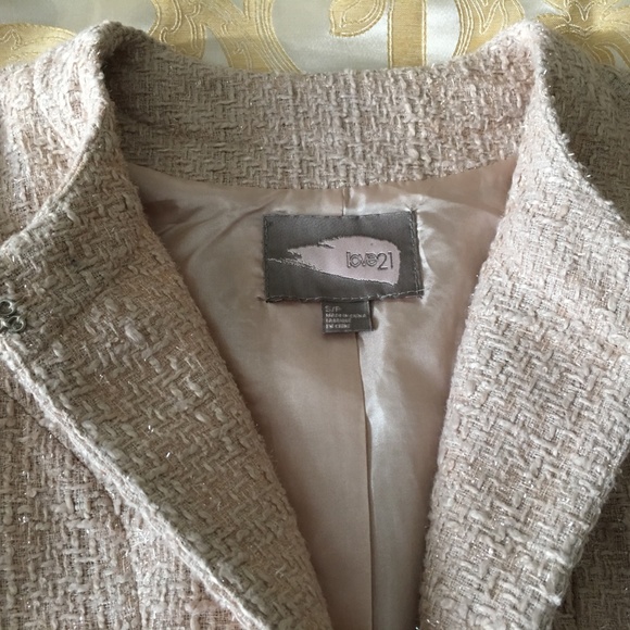 Forever 21 Dusty Rose Jacket with Silver Threads - Picture 5 of 7